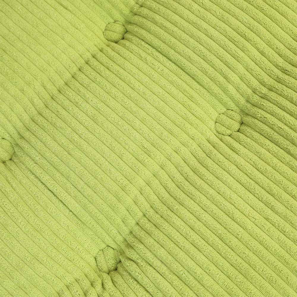 Grønstribet sofa med stropper