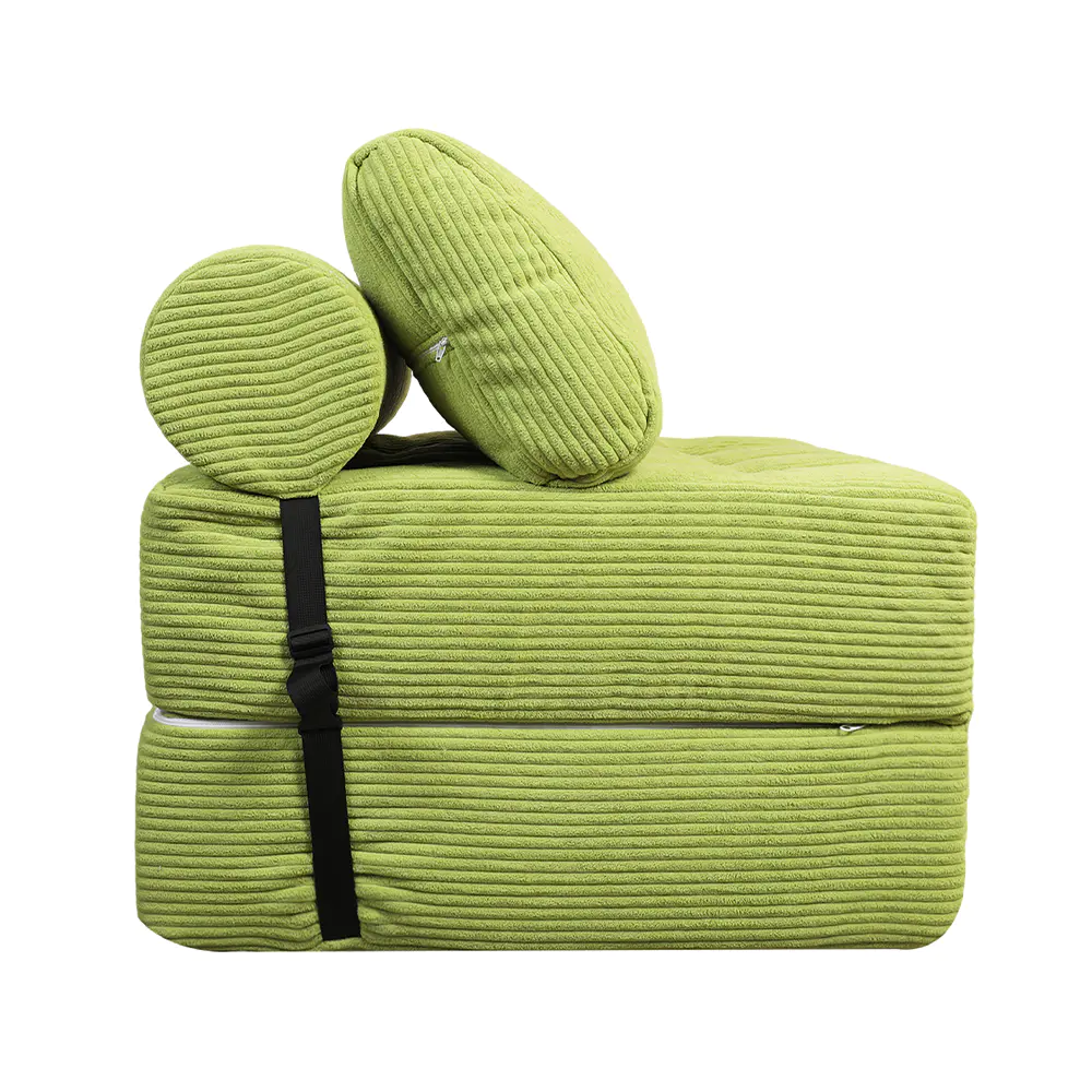 Grønstribet sofa med stropper