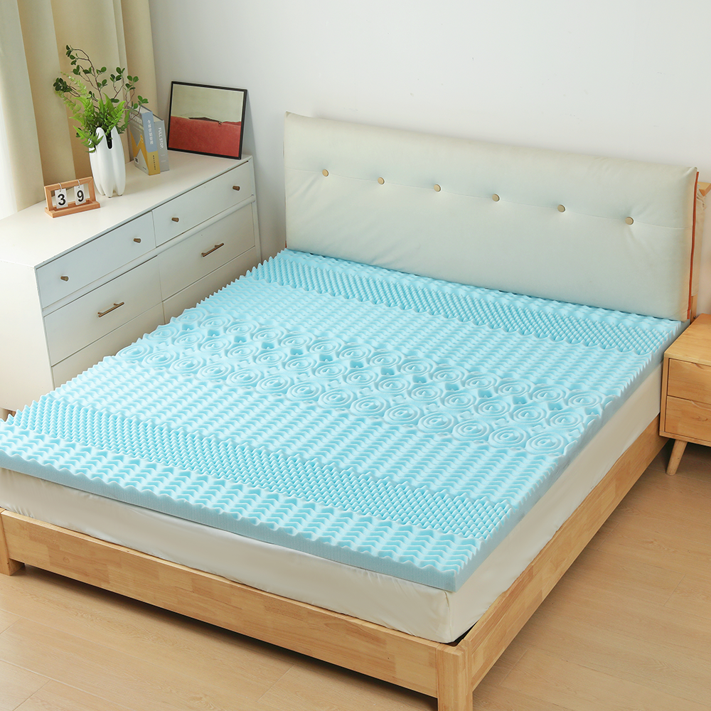 Præget memory foam gel madras